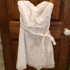 White strapless dress